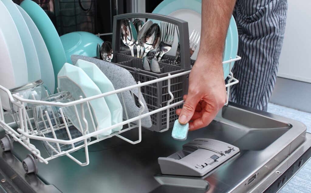Studio City Dishwasher Cleaning